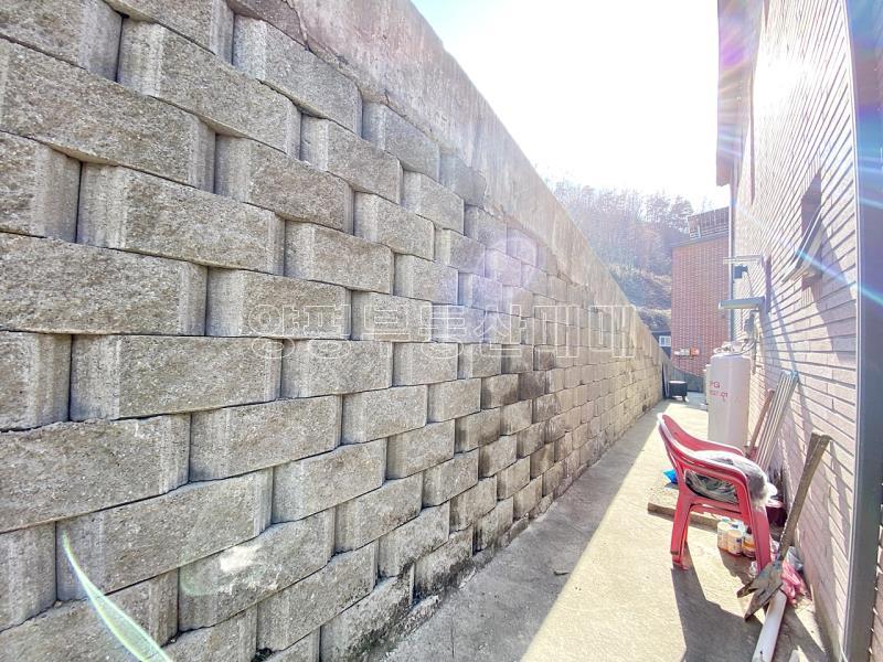 양평군 양서면 증동리 계곡과 숲세권이 어우러진 자연환경의 집_11