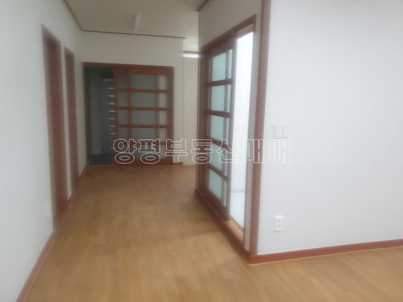 양평군 양서면 대심리 산속의 전원주택 (두가구가 가능한 주택)_11