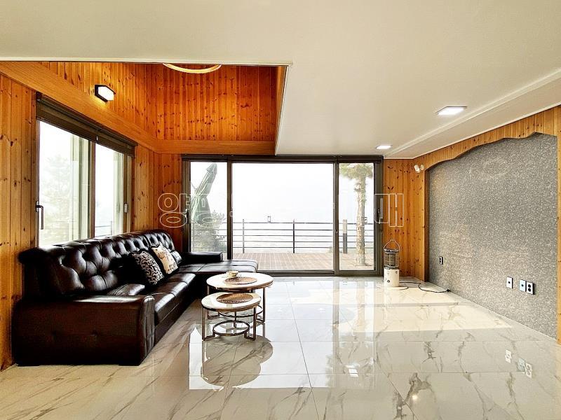 양평군 옥천면 신복리  숲세권과 조망이 같이하는 집_1