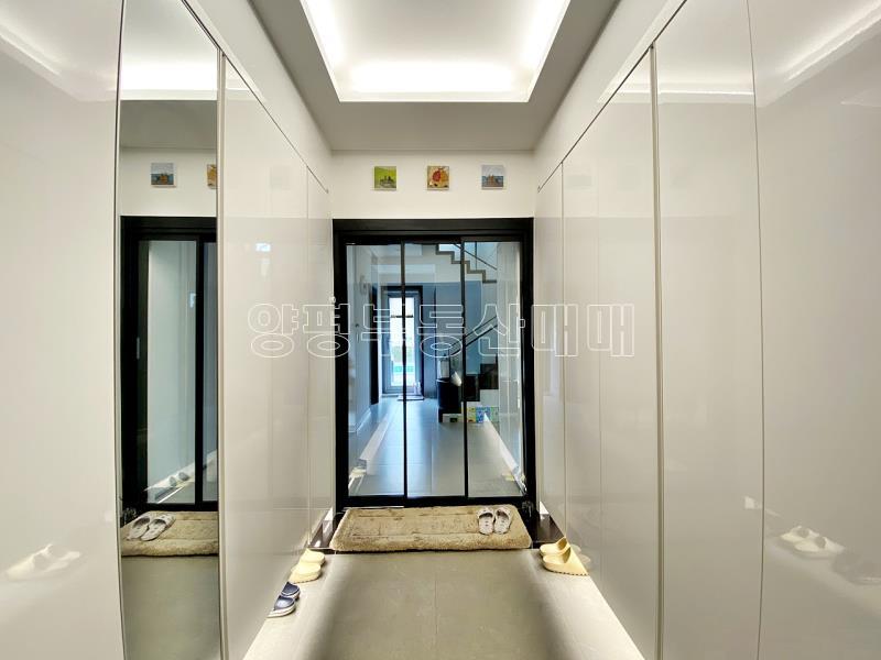 양평군 옥천면 옥천리 일조권과 탁트인조망과 수영장등 럭셔리 주택_3