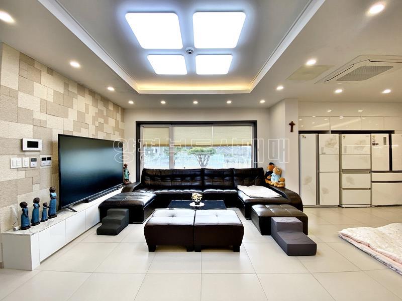 양평군 옥천면 옥천리 일조권과 탁트인조망과 수영장등 럭셔리 주택_5