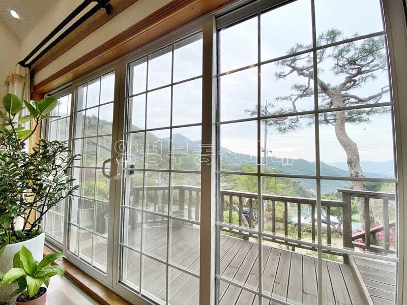 양평군 옥천면 용천리  포레스트힐 중앙에위치한 경관좋은 주택_1