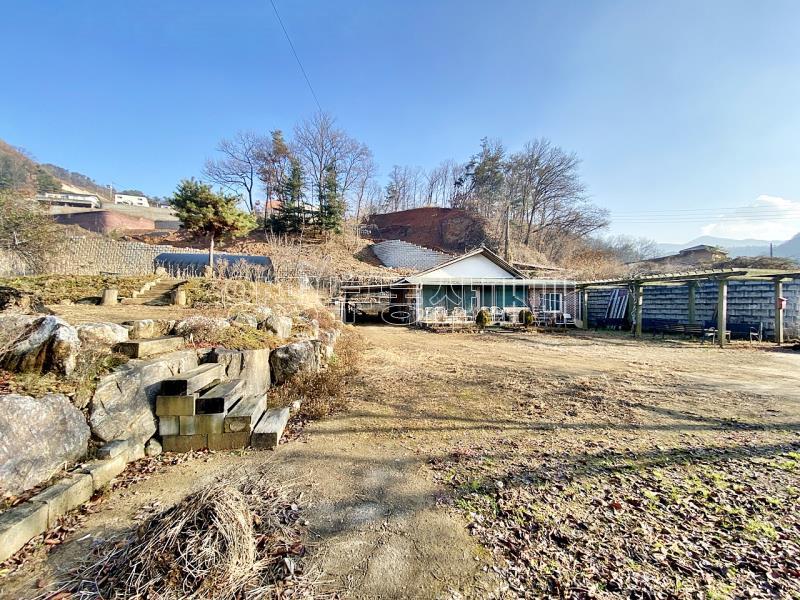 양평군 양서면 부용리 접근성 좋은 넓은토지 작은관리사 있음_2