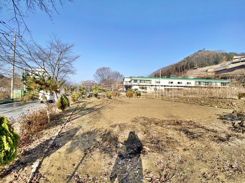 양평군 양서면 부용리 접근성 좋은 넓은토지 작은관리사 있음_12