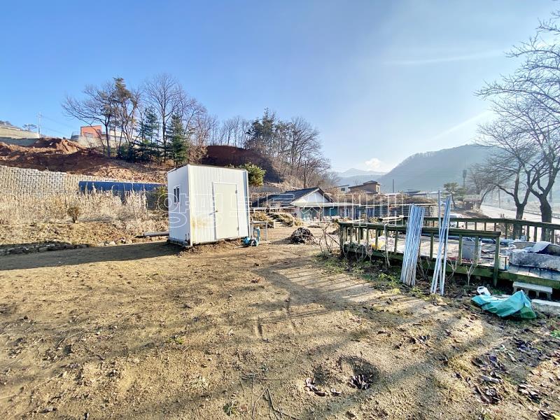 양평군 양서면 부용리 접근성 좋은 넓은토지 작은관리사 있음_14