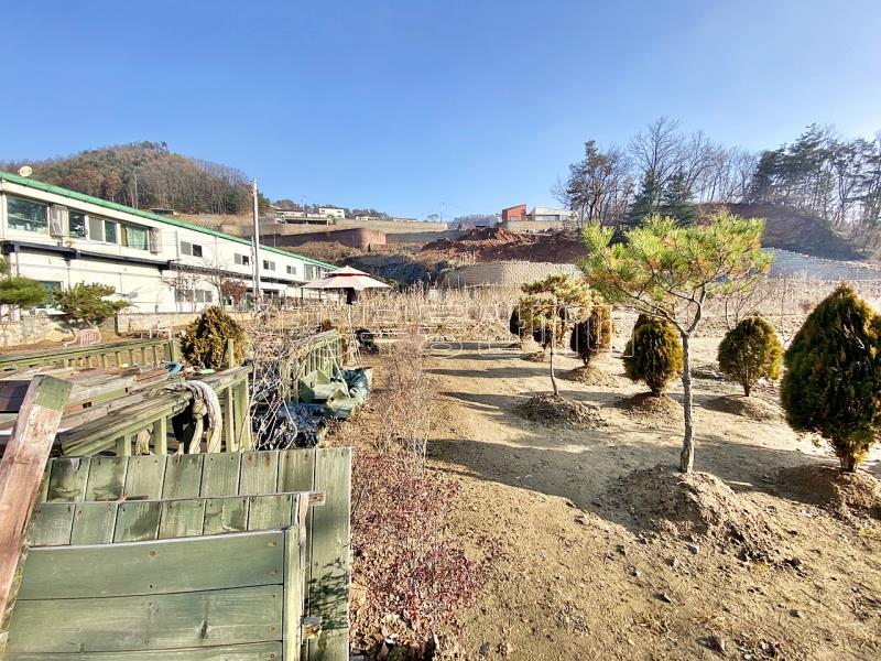 양평군 양서면 부용리 접근성 좋은 넓은토지 작은관리사 있음_15